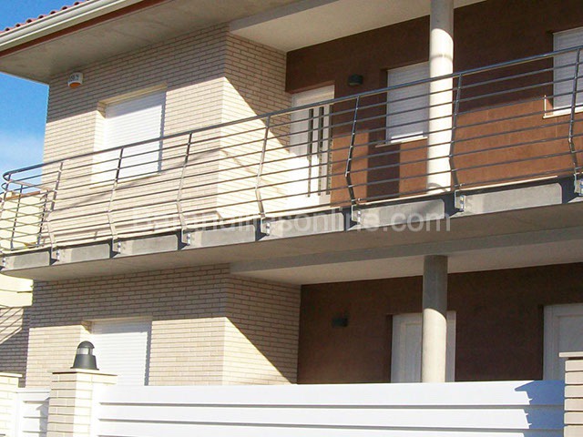 Barandillas de exterior y balcones: Balcón NORMA